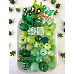 Lot Of 30 Beads For Beadable Pens-Green Mix